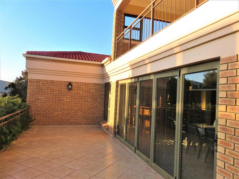 4 Bedroom Property for Sale in Myburgh Park Western Cape